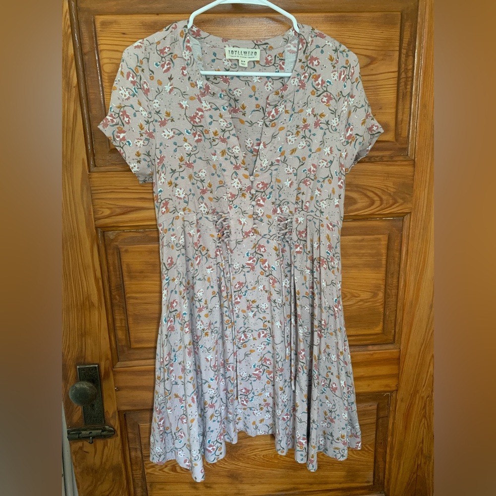 Idyllwind lavender floral print dress sz small